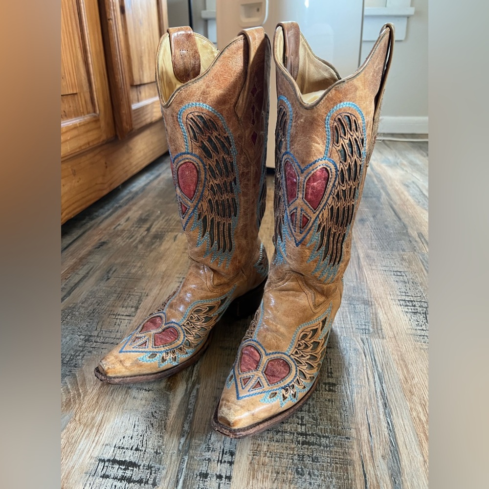 Corral Peace Sign Boots